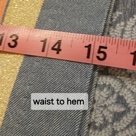 GAP Women's Chambray, Pink and Gold Strped Skirt With Lining Size 6 - Picture 7 of 8